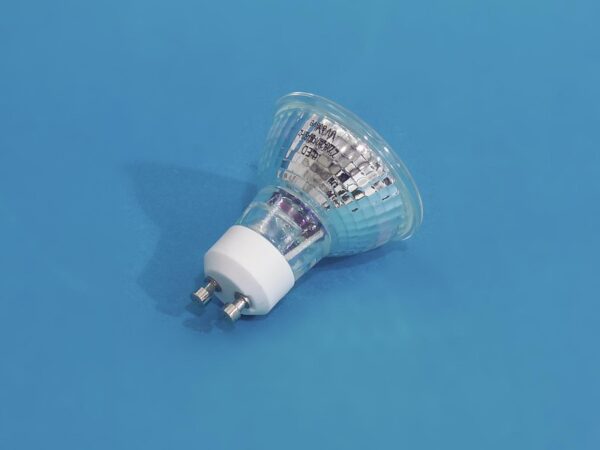 Omnilux 230V GU-10 18, 5W LED UV aktivní - Image 2