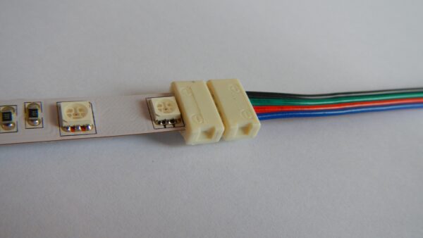 Napájecí konektor pro LED světelný pásek, RGB SMD5050, 10 mm - Image 2