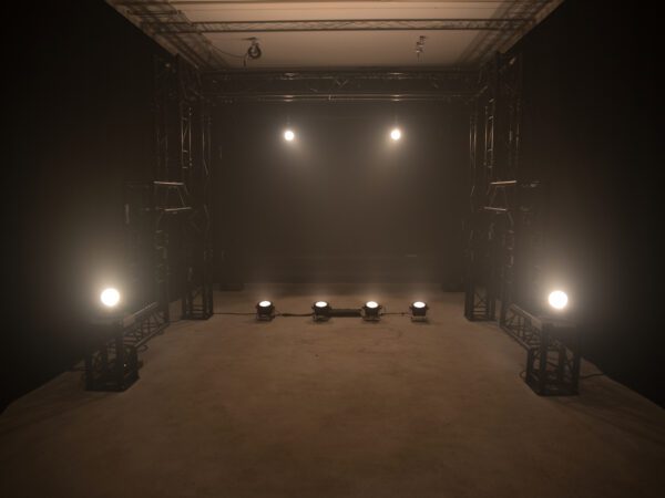 Eurolite LED SLS-30 COB WW bodové světlo - Image 8