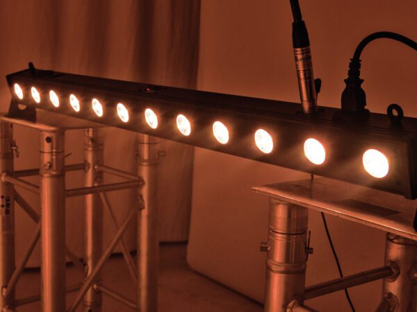 Eurolite LED BAR-12 QCL světelná lišta, 12x 4W RGBW LED - Image 7
