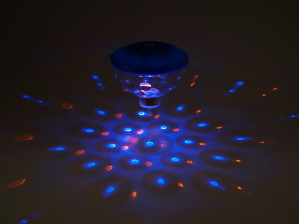 EUROLITE LED IP BC-10 RGBY bazénové světlo - Obrázek 6