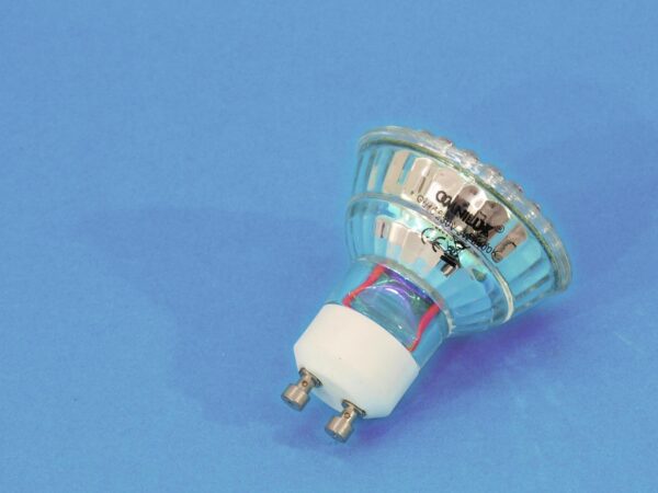 230V GU-10 48 LED 100 bílá 6400K Omnilux - Obrázek 3