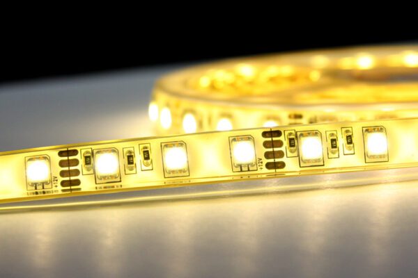 LED páska SMD5050, teplá bílá, 12V, 1m, IP68, 60 LED/m