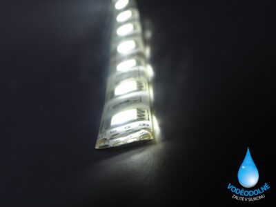 LED páska SMD3528, studená bílá, 12V, 1m, IP54, 60 LED/m