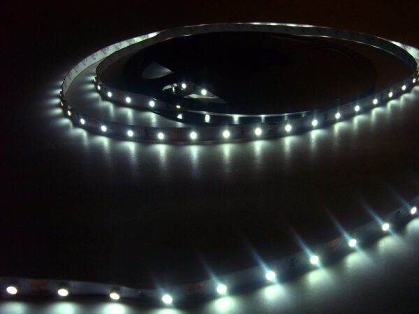 LED páska SMD3528, studená bílá, 12V, 1m, 60 LED/m - Image 2