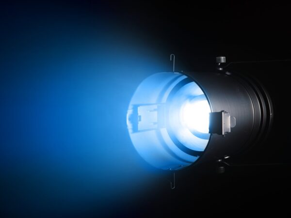 Eurolite LED PAR-64 COB RGBW 120W Zoom BK MK2 - Image 5