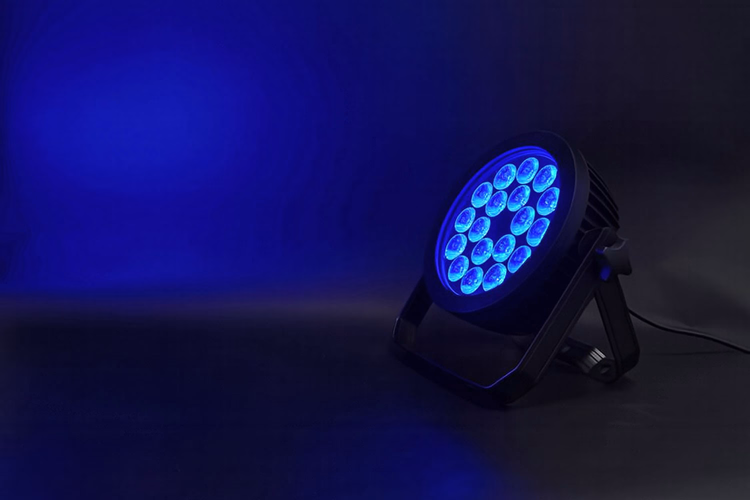 Citronic MagicPAR-220B, LED PAR 18x 12W RGBWA/UV - Obrázek 6
