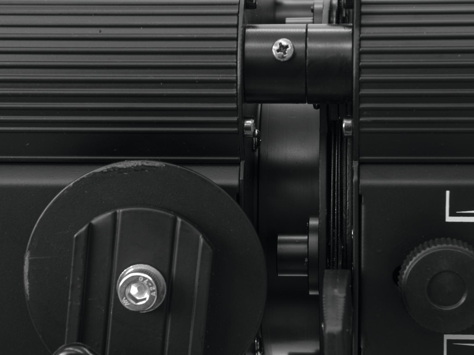 Eurolite LED PFE-100 RGBW Profile Spot - Obrázek 4