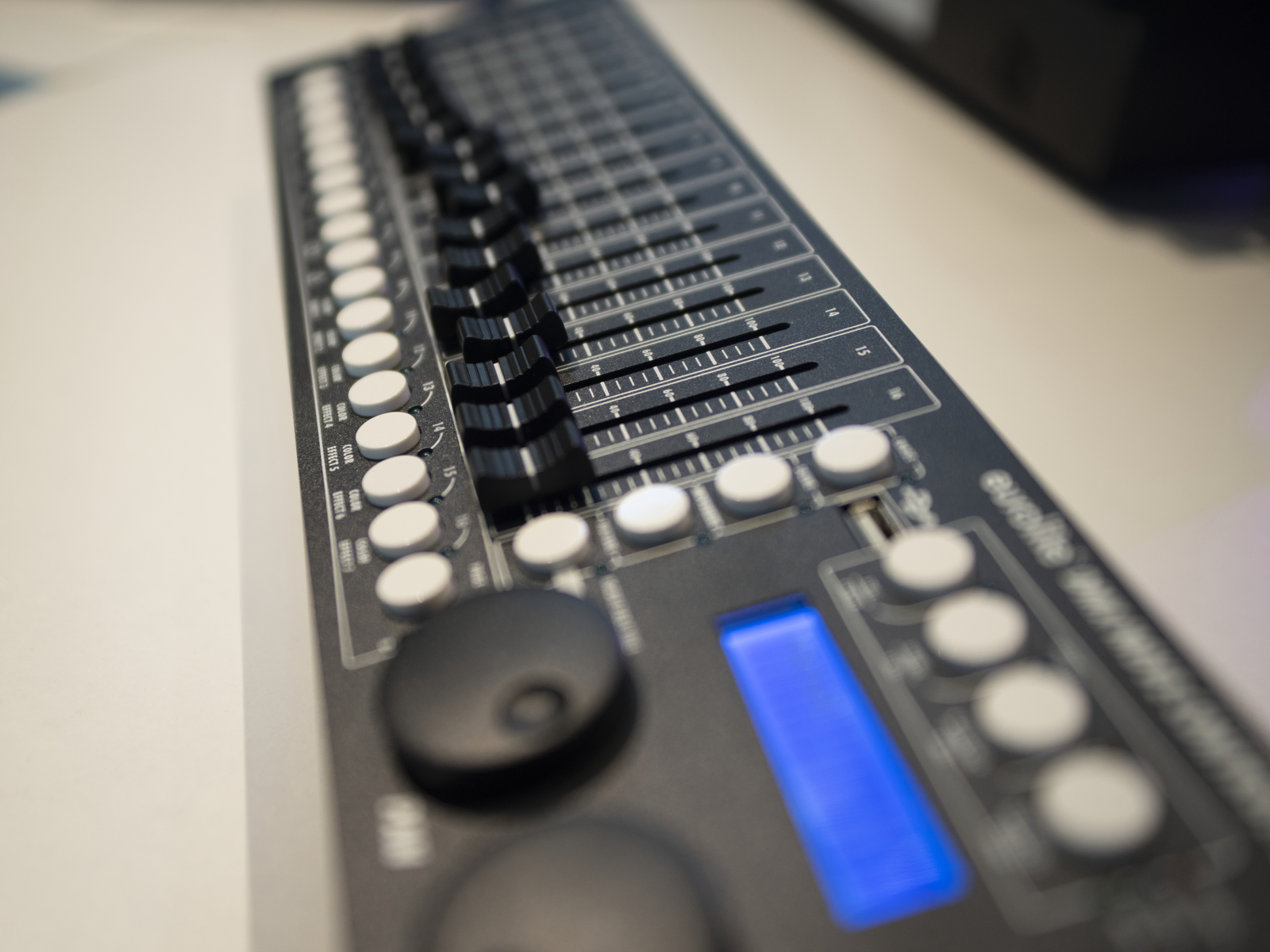 Eurolite DMX Move Control 512, světelný ovladač - Obrázek 7
