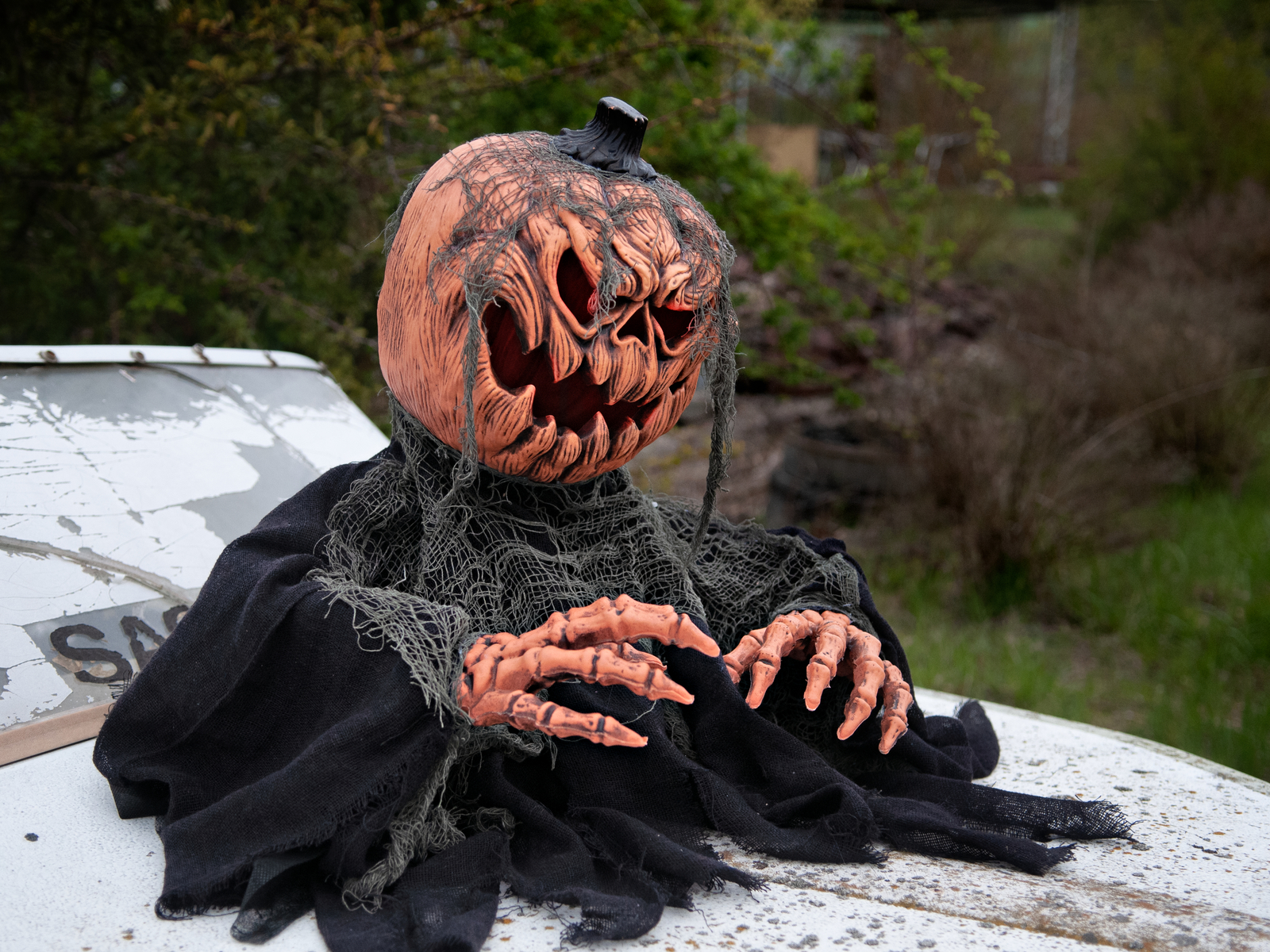 Halloween dýňové zombie torzo, 50 cm - Obrázek 6