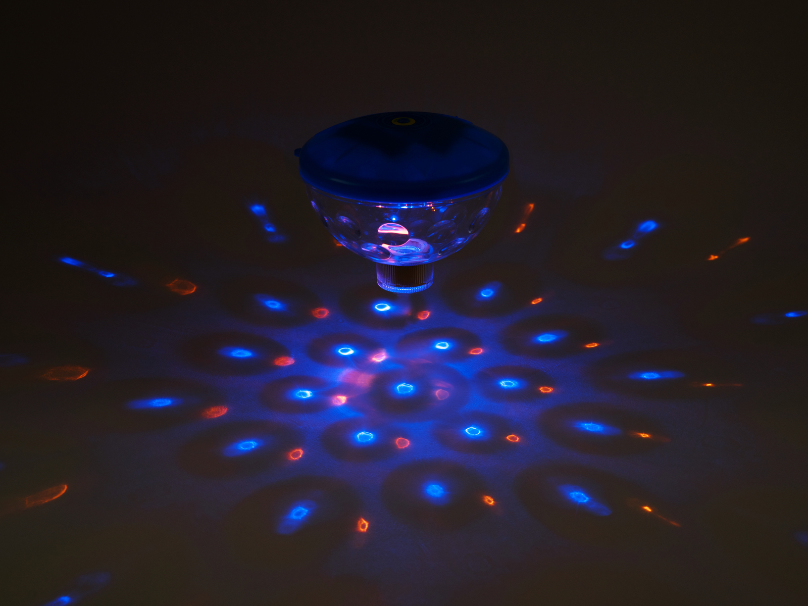 EUROLITE LED IP BC-10 RGBY bazénové světlo - Obrázek 6
